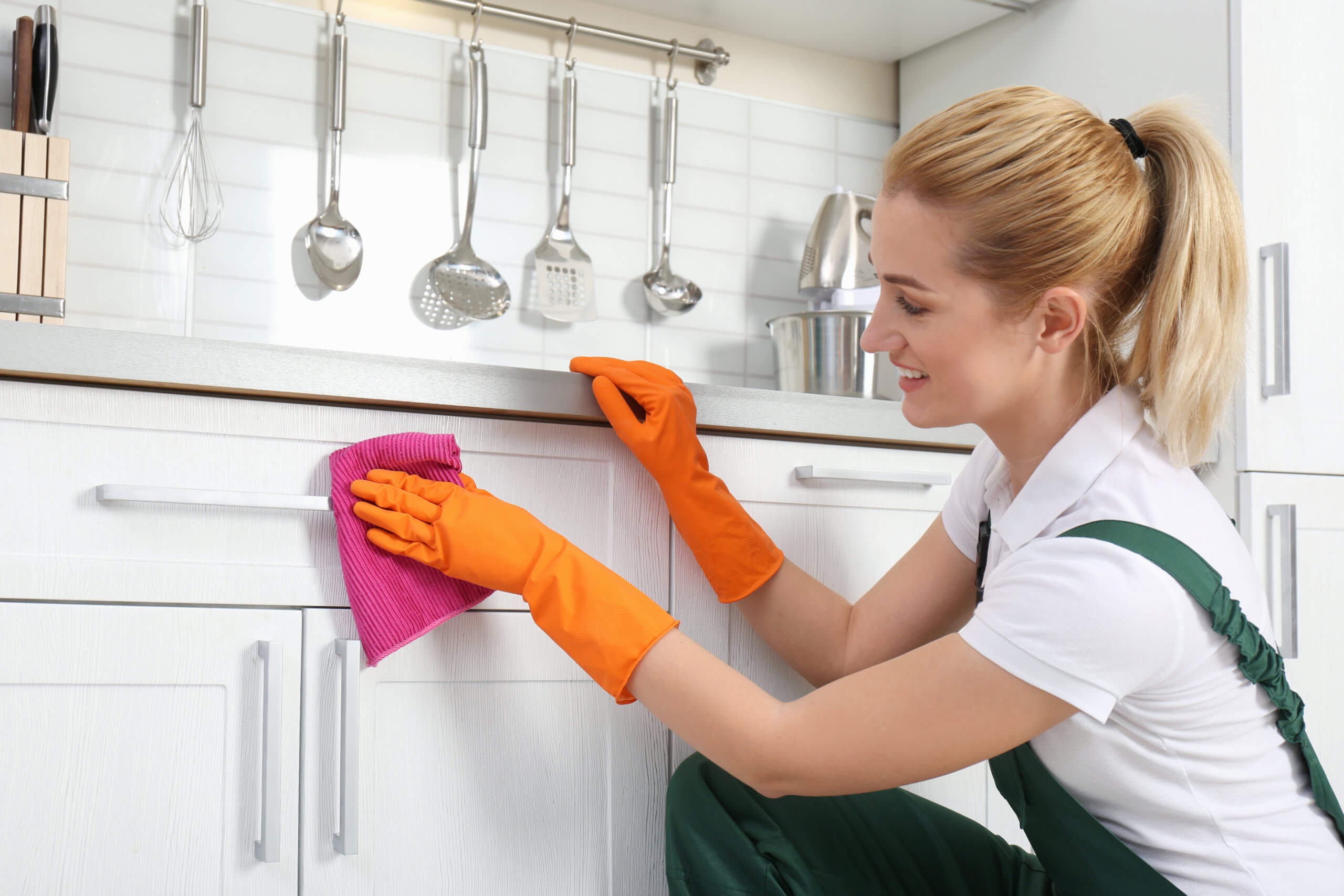 Kitchen cabinets