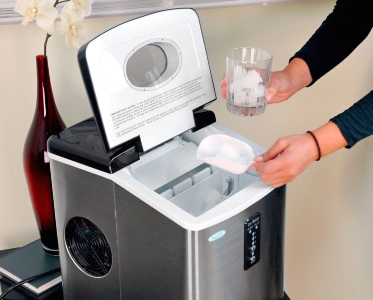 Unveiling the Antarctic Star Ice Maker's Unparalleled Ice Production 2 Antarctic Star Ice Maker