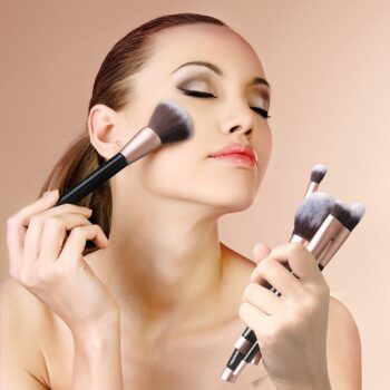 Unlocking the Mysteries of the Kabuki Foundation Brush 2 Kabuki Foundation Brush